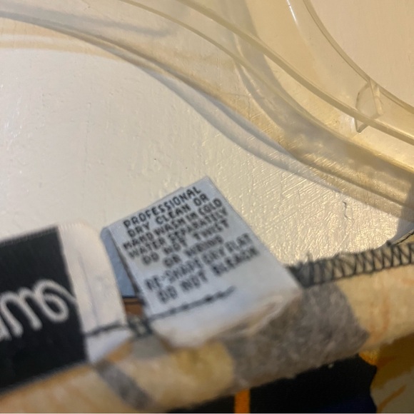 Vintage Klassique Floral Button-Up Blouse - Picture 6 of 6